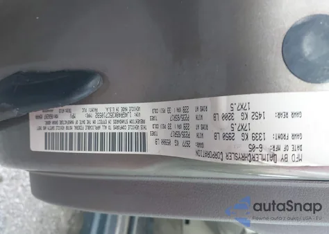 2005 Jeep Grand Cherokee Laredo из США, поврежденный, VIN 1J4GR48K35C710592